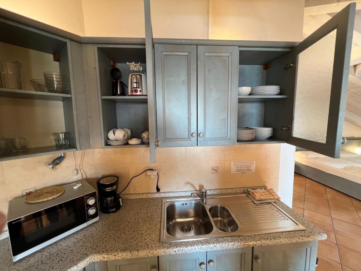 Studio Apartments Baia Azzurra 7 Torbole Sul Garda Zewnętrze zdjęcie